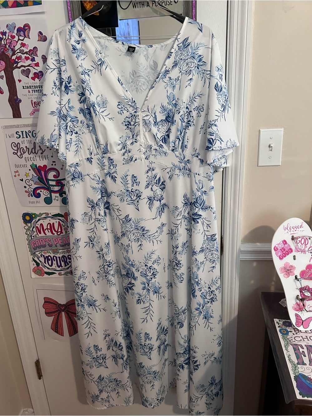 SHEIN White Midi Dress with Blue Floral Print